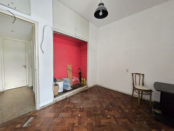DEPARTAMENTO 4 AMBIENTES EN VENTA EN AVELLANEDA