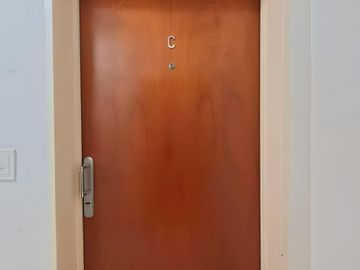 Depto de 2 ambientes con cochera y 2 baños