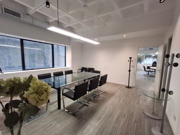 Alquila oficina opc amob microcentro 352mt cochera