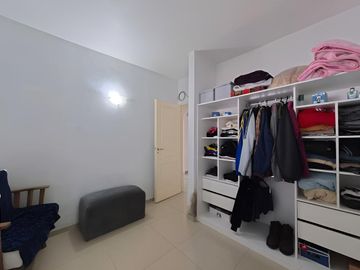CASA 4 AMB EN VENTA EN VICTORIA, JARDIN Y PILETA