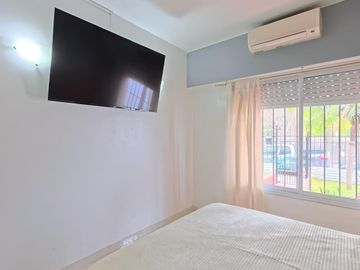 CASA 4 AMB EN VENTA EN VICTORIA, JARDIN Y PILETA