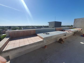 VENTA COCHERA FRENTE SALIDA AUTONOMA en Ituzaingó