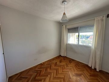 DEPARTAMENTO 3 AMBIENTES EN VENTA EN TIGRE CENTRO