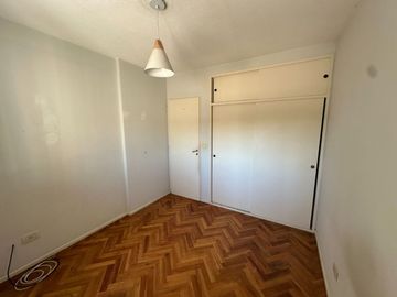 DEPARTAMENTO 3 AMBIENTES EN VENTA EN TIGRE CENTRO