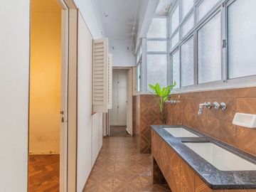 Depto 4 amb Venta Barrancas de Belgrano cochera