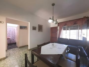 Casa APTO CREDITO  3Amb.coch y jardin V Ballester