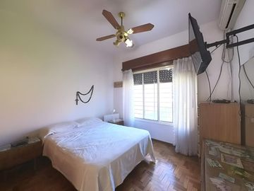 Casa APTO CREDITO  3Amb.coch y jardin V Ballester