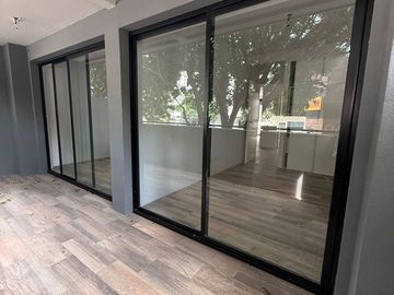 DEPARTAMENTO 3 AMBIENTES CON  PATIO Y BALCON