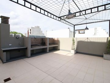 DEPARTAMENTO 3 AMBIENTES CON  PATIO Y BALCON