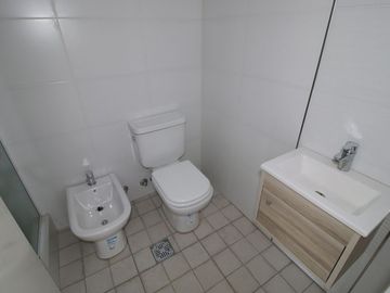 DEPARTAMENTO 3 AMBIENTES CON  PATIO Y BALCON