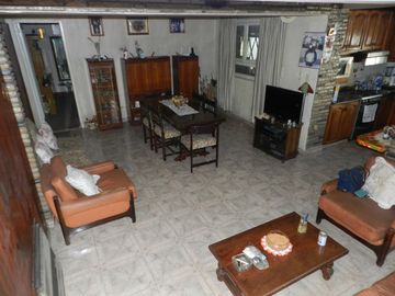 VENTA CASA 4 AMBIENTES EN EL PALOMAR-APTO CRÉDITO