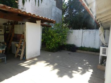 VENTA CASA 4 AMBIENTES EN EL PALOMAR-APTO CRÉDITO