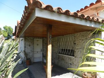 VENTA CASA 4 AMBIENTES EN EL PALOMAR-APTO CRÉDITO