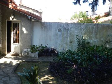 VENTA CASA 4 AMBIENTES EN EL PALOMAR-APTO CRÉDITO