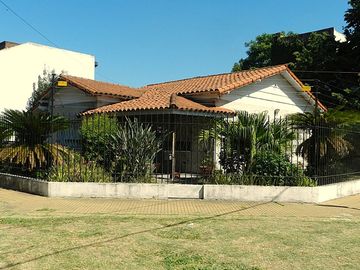 VENTA CASA 4 AMBIENTES EN EL PALOMAR-APTO CRÉDITO