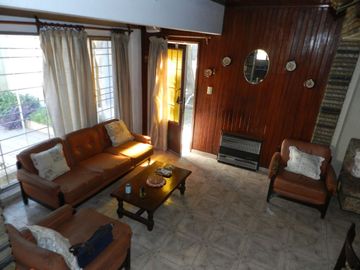 VENTA CASA 4 AMBIENTES EN EL PALOMAR-APTO CRÉDITO