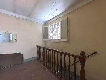 VENTA CASA 4 AMB EN DEVOTO A REFACCIONAR!!!!
