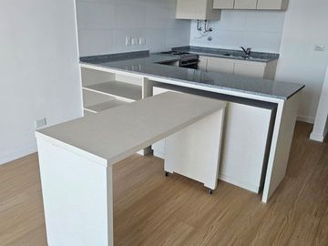 MONOAMBIENTE COGHLAN 52 M2 SUBDIVIBLE COCHERA