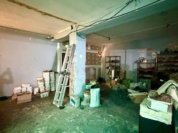 VENTA DE DEPOSITO CON VIVIENDA EN RAMOS MEJIA