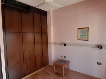 VENTA DEPARTAMENTO 3 DORM BALCON COCHERAS PISO 5