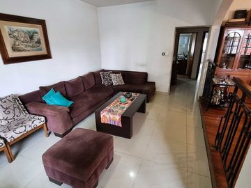 casa en venta 6 ambientes pileta quincho castelar