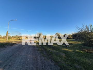 Lote 427m2 con platea - luz y gas - Cinco saltos