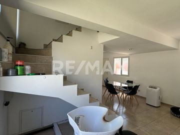 VENTA DÚPLEX 2 DORMITORIOS, AMULUEN 105, PLOTTIER