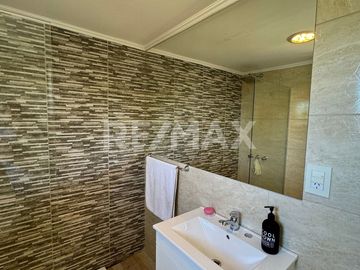 VENTA DÚPLEX 2 DORMITORIOS, AMULUEN 105, PLOTTIER