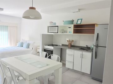 VENTA: IMPECABLE MONOAMB AMOBLADO. BELGRANO.