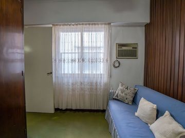 CASA EN VENTA LA PLATA
