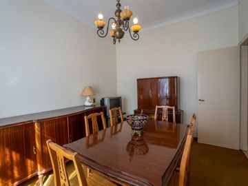 CASA EN VENTA LA PLATA