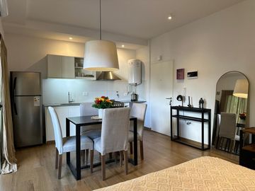 DEPARTAMENTO MONOAMBIENTE EN VENTA LA PLATA