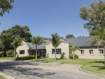 VENTA LOTE BARRANCAS DE IRAOLA