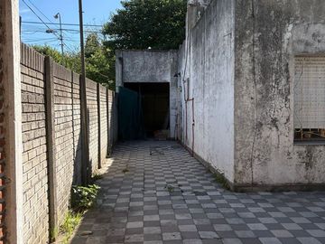VENTA CASA 3 AMB BERAZATEGUI A RECICLAR