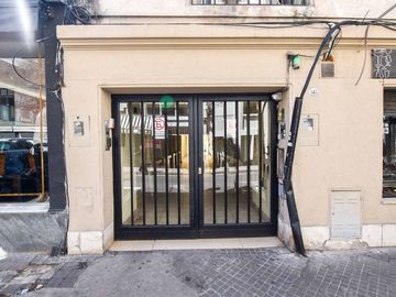 VENTA DE OFICINA CENTRO MITRE 800