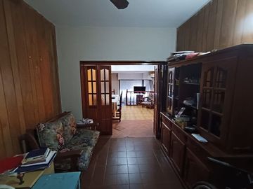 VENTA CASA 5 AMBIENTES APTA CREDITO B NACION LOMAS