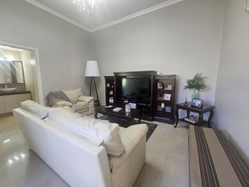 VENTA CASA TRES AMBIENTES PILETA APTO CRÉDITO