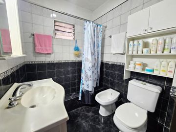 VENTA QUINTA 7 AMBIENTES PILETA GRAL RODRIGUEZ