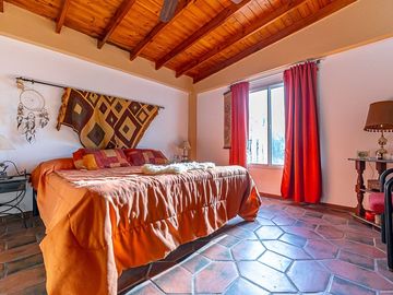 VENTA CASA 4 AMBIENTES CLUB DE CAMPO LAS PERDICES
