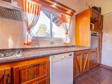 VENTA CASA 4 AMBIENTES CLUB DE CAMPO LAS PERDICES