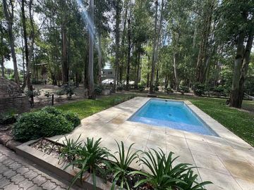 VENTA CASA 3 DORMITORIOS PILETA PUERTO PARAISO