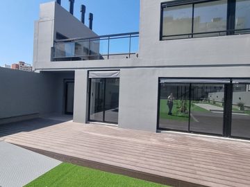 VENTA Departamento 2 dormitorios, cochera opcional