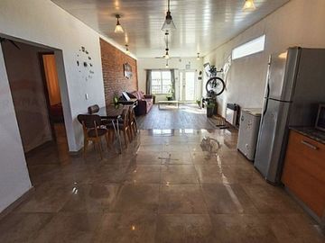 Casa 2 Dormitorios Jardín y Pileta Campiñas Piñero