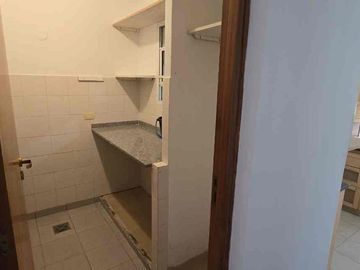 Venta Casa 4 dormitorios, jardín cochera Fisherton