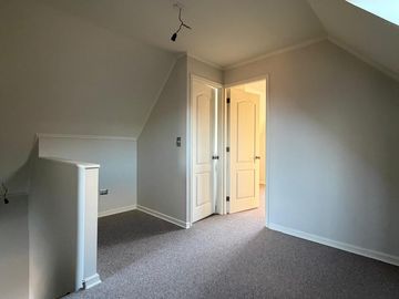 ARRIENDO CASA COMPLETAMENTE  NUEVA