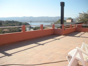VENTA CASA 3 DORMITORIOS PILETA VILLA DEL LAGO