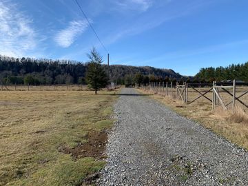 HERMOSA PARCELA CERCANA A VILLARRICA Y AL RÍO TOTÉN
