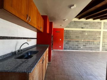 VENTA CASA 4 DORMITORIOS MALVINAS ARGENTINAS