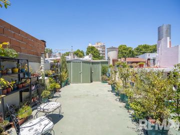 venta de ph con terraza propia en parque chacabuco