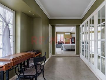 VENTA- depto con balcón corrido y patio propio